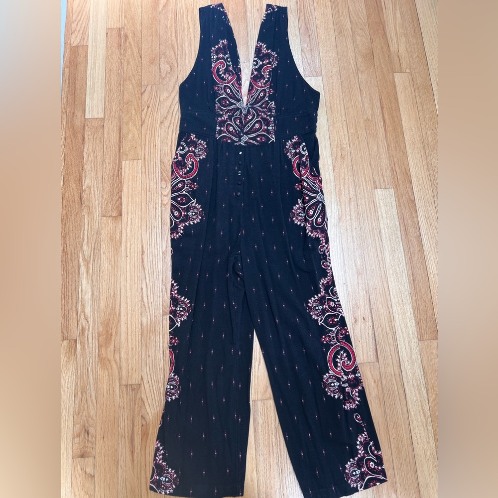 Free People Black Paisley Wide Leg Plunge Jumpsuit Size L